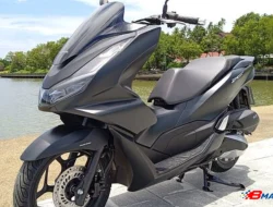 Honda PCX 160 dengan Performa dan Teknologi Canggih