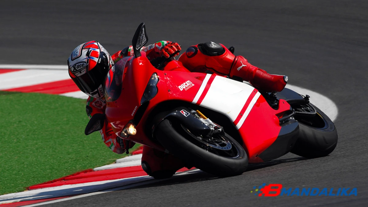 Ducati Desmosedici RR