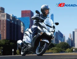 Burgman Street 125EX: Skutik Premium dengan Kenyamanan Kelas Atas