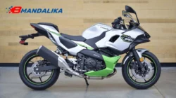 Ninja 7 Hybrid: Motor Sport Hybrid Futuristik Modern